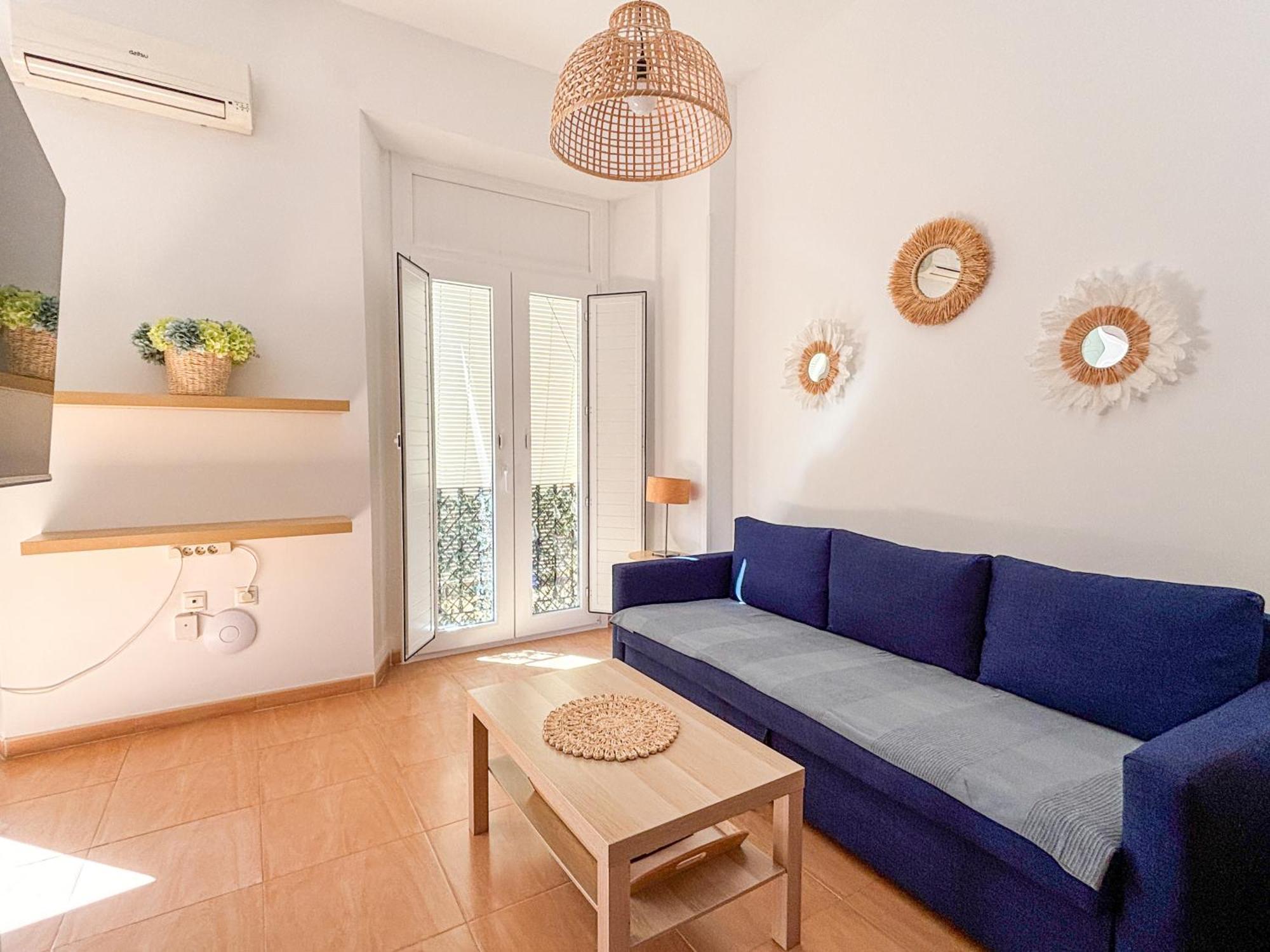 Plz De La Merced Apartamentos Solera Malaga Exterior photo