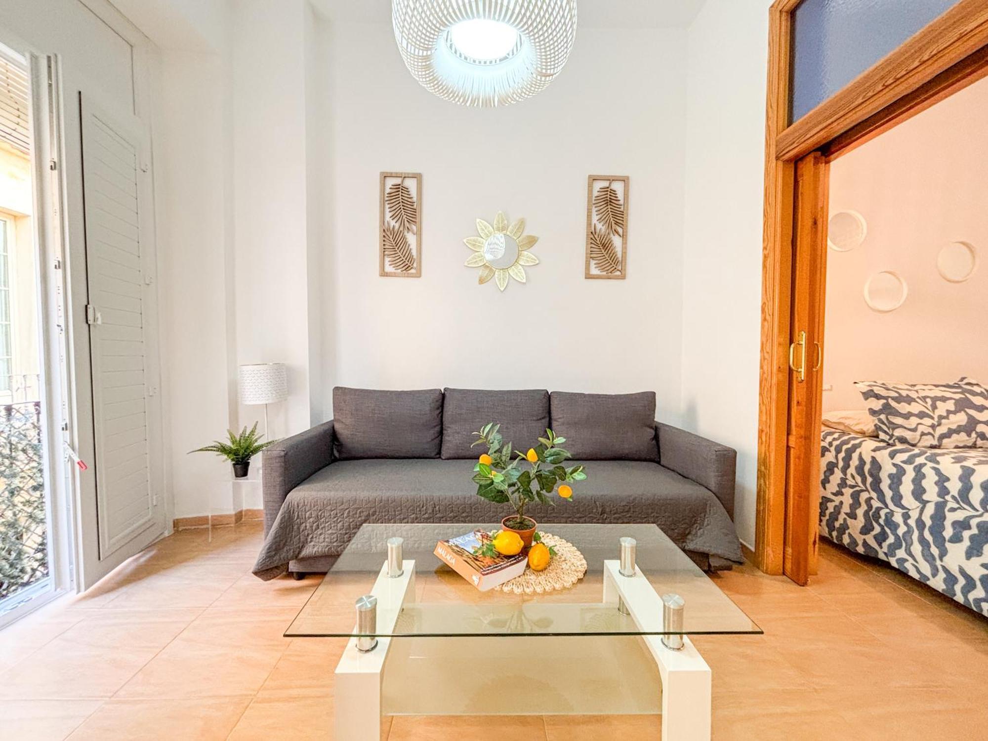 Plz De La Merced Apartamentos Solera Malaga Exterior photo